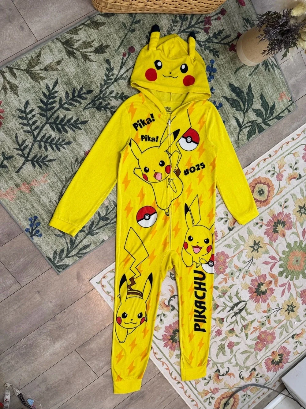 Pokemon boys pikachu